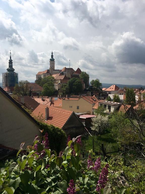 Apartman Havenatura Mikulov Exteriör bild
